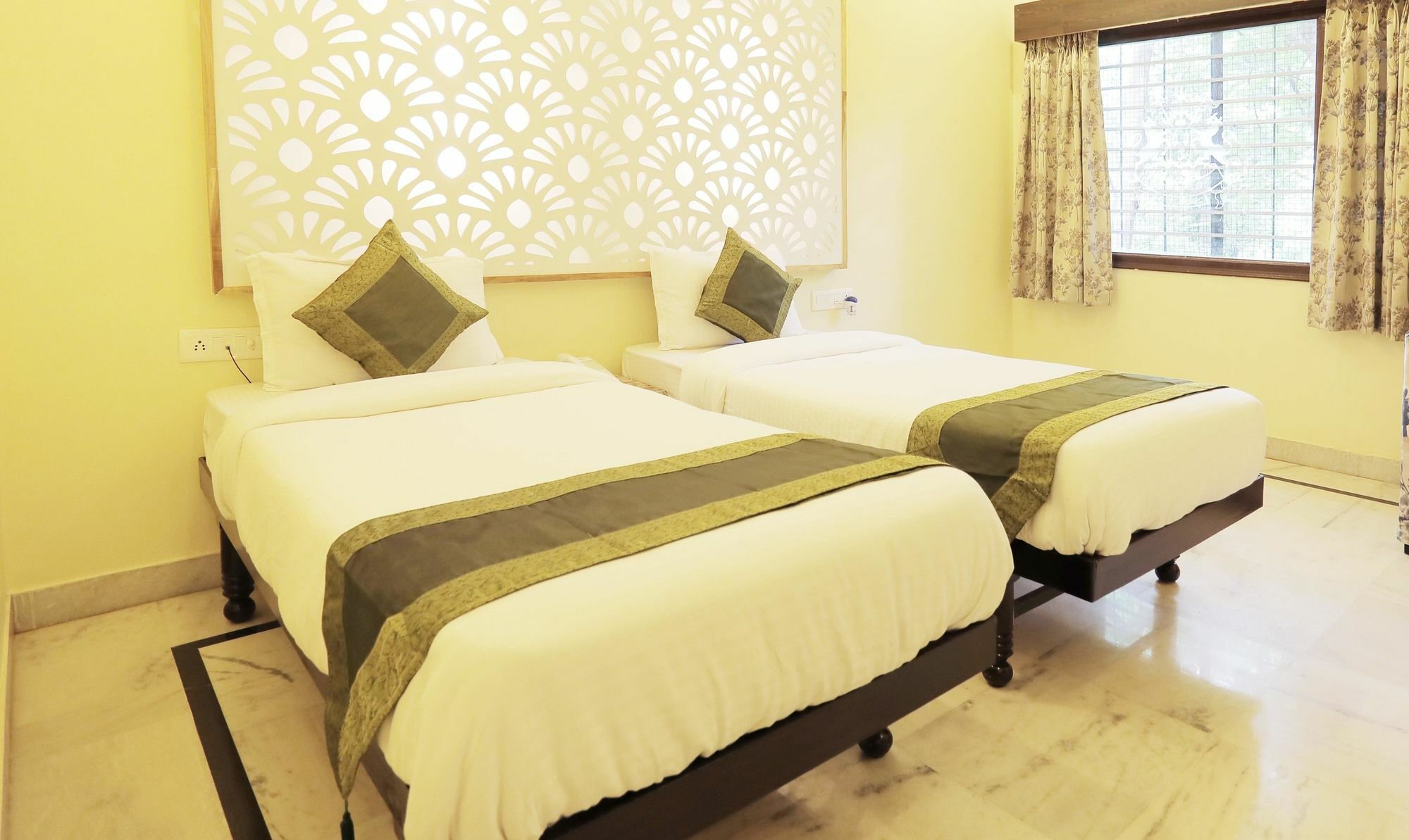 Treebo Trend Jhalamaan Lake Pichola Udaipur Ngoại thất bức ảnh