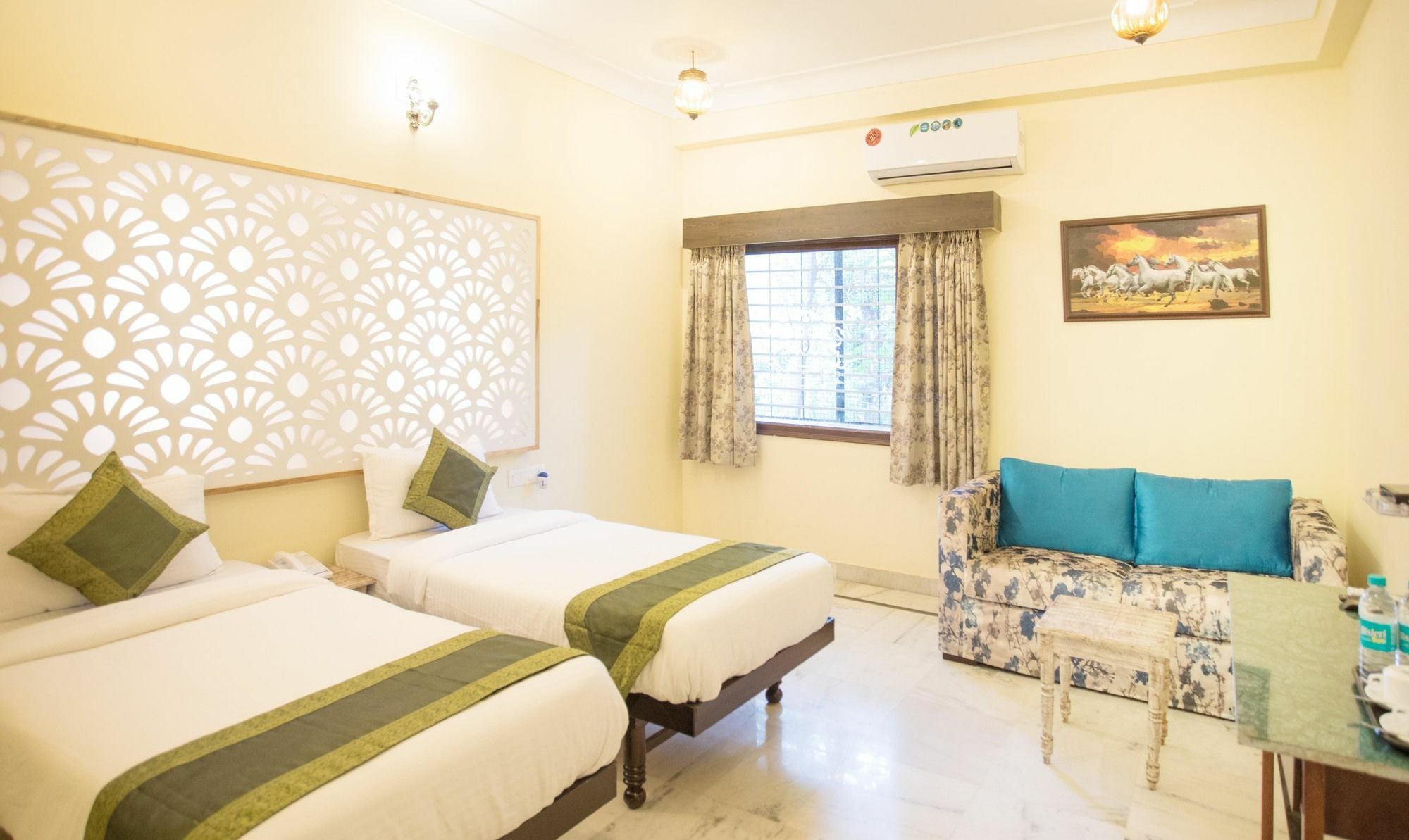Treebo Trend Jhalamaan Lake Pichola Udaipur Ngoại thất bức ảnh