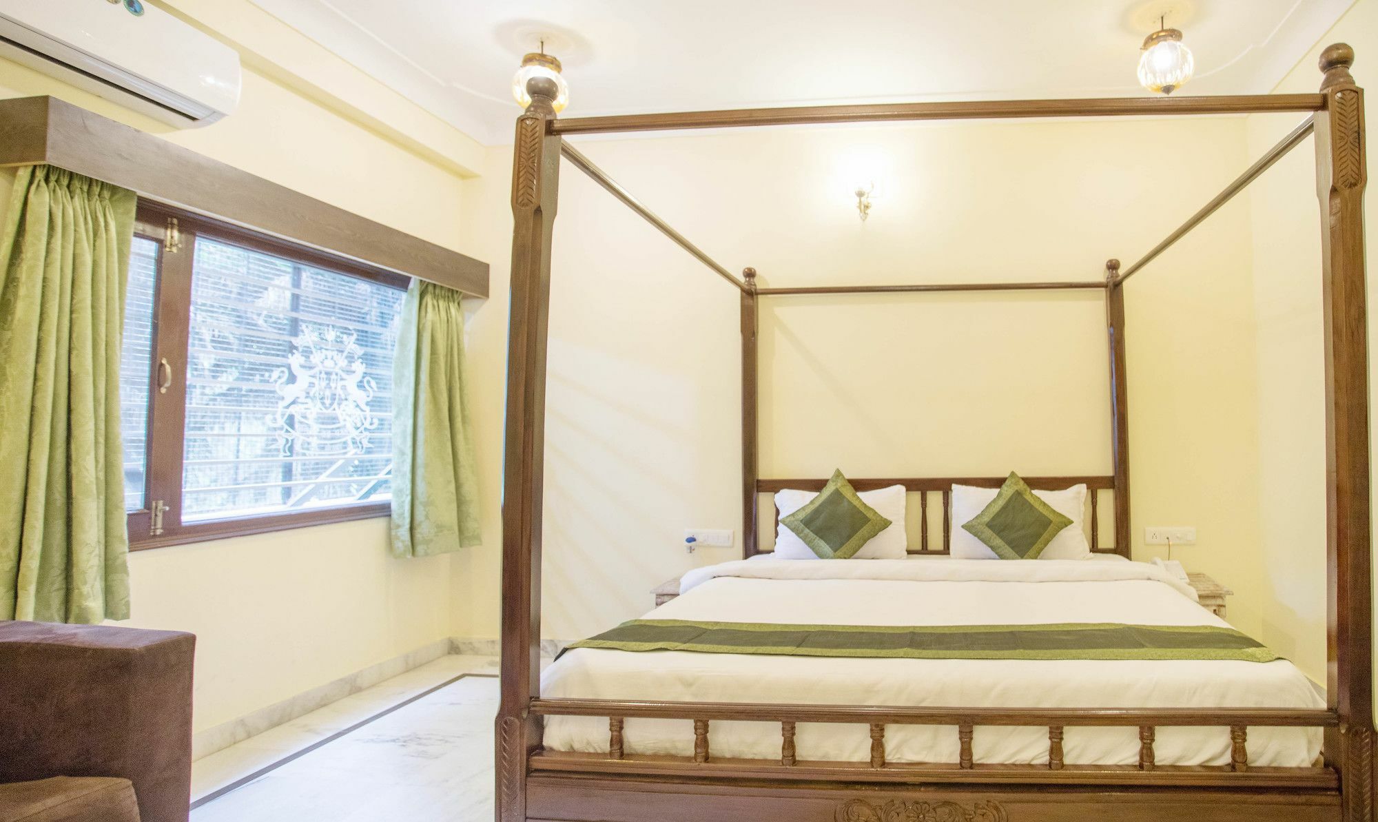 Treebo Trend Jhalamaan Lake Pichola Udaipur Ngoại thất bức ảnh
