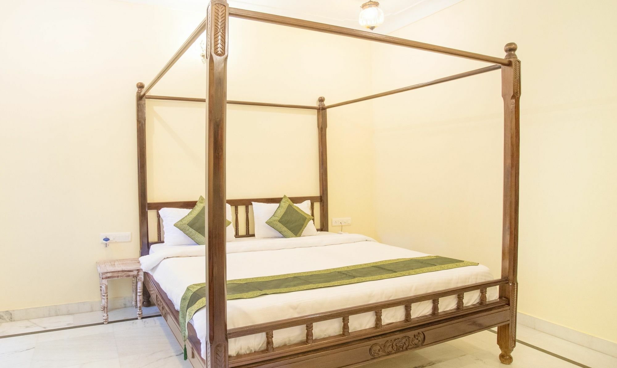 Treebo Trend Jhalamaan Lake Pichola Udaipur Ngoại thất bức ảnh